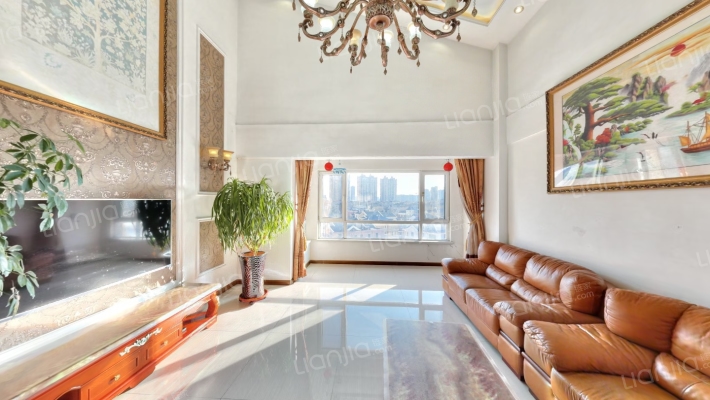 亚泰国际花园二手房实景图