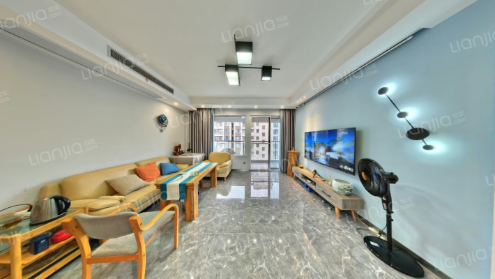 中天栖溪里二手房实景图