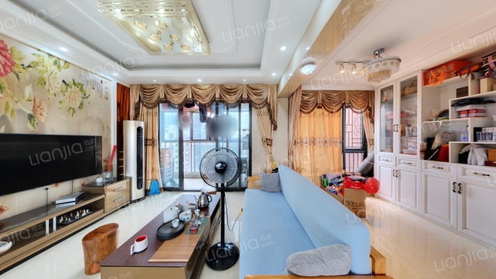 中熙香缤山二手房实景图