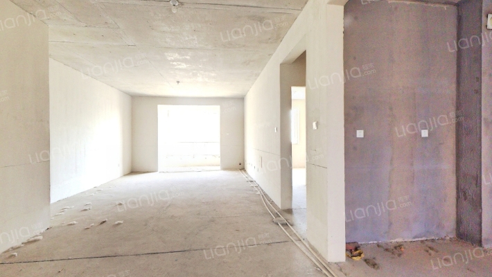 出售香邑溪谷洋房  三居双卫  采光好-客厅