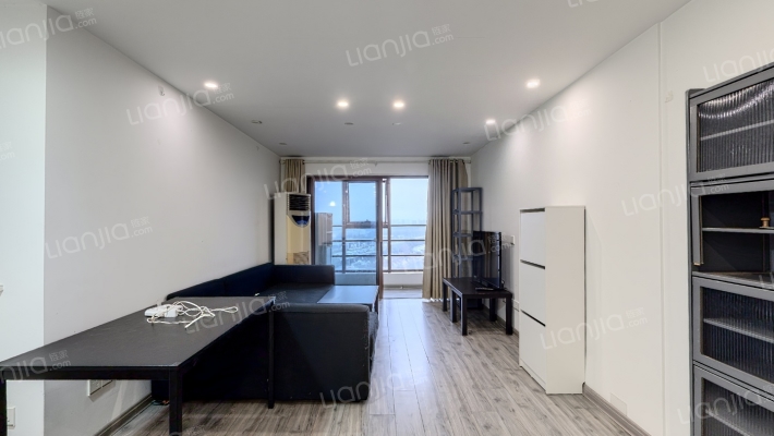 德盈国际广场二手房实景图