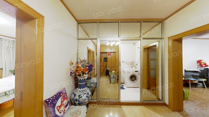 皇家花园二手房实景图