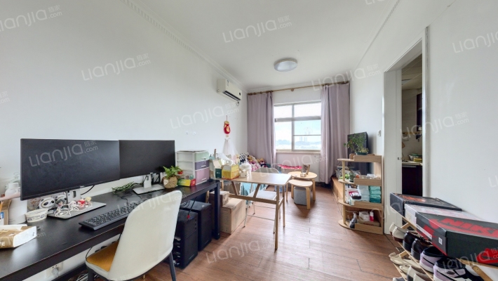 祈福新村倚湖湾二手房实景图