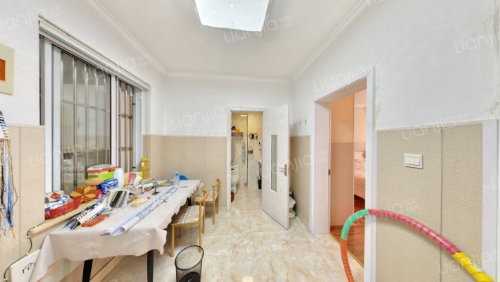 虹桥三村二手房实景图