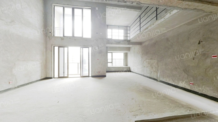 国盛天鹅墅二手房实景图