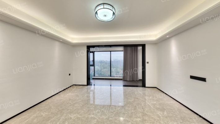 招商麓山府二手房实景图