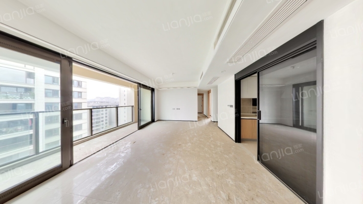 保利拾光年二手房实景图