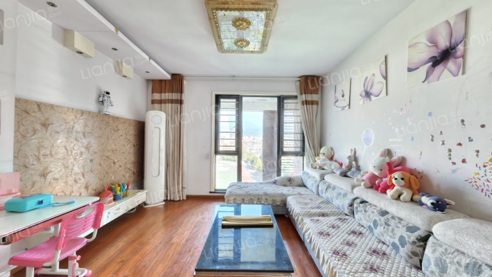 岭秀都江1期二手房实景图