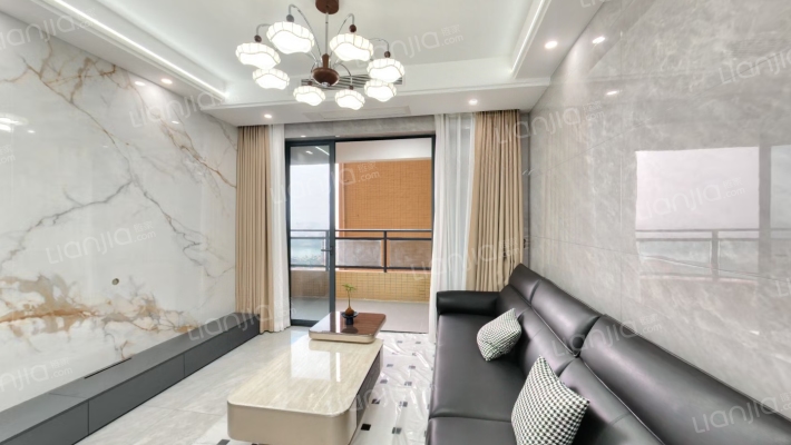 逸湖半岛二手房实景图