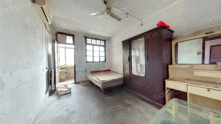 长兴北路161号二手房实景图