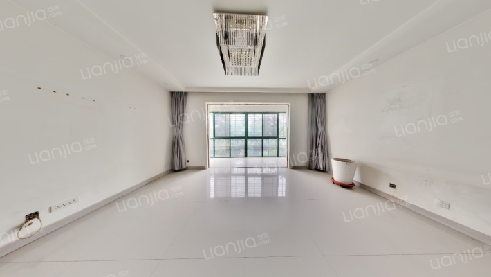 第六大街76号二手房实景图