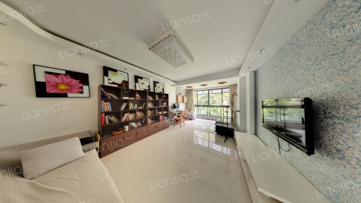 阳光华庭东区二手房实景图