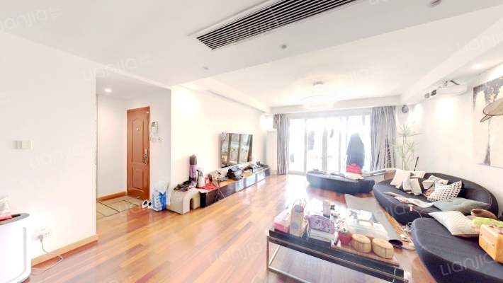 汤臣高尔夫(公寓)二手房实景图