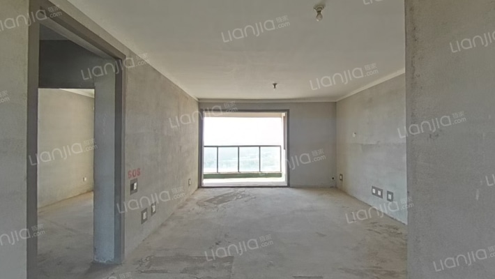 领创大地城(宝丰)二手房实景图