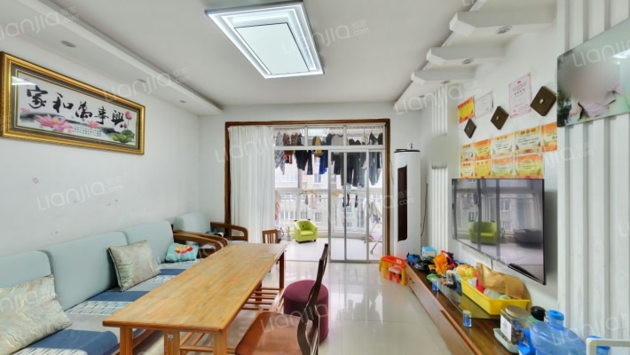 湖凯逸景园二手房实景图