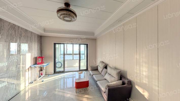 南辰濠郡二手房实景图