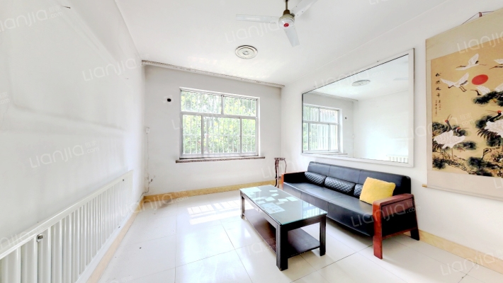 聚福家园二手房实景图