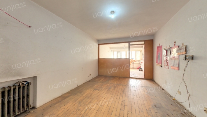 海信北岭山小区二手房实景图