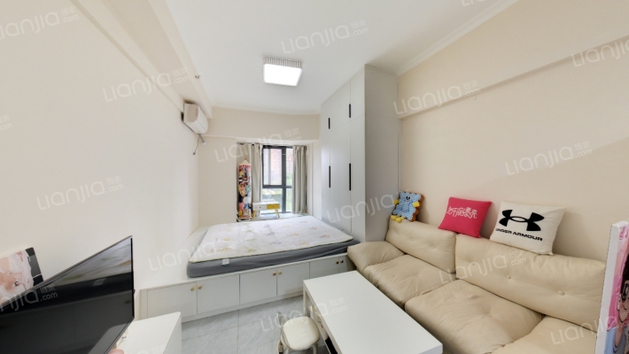 国王的公寓二手房实景图