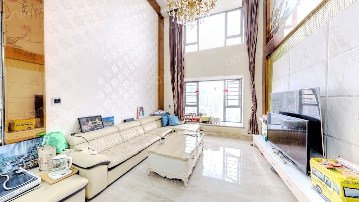 福隆国际二手房实景图