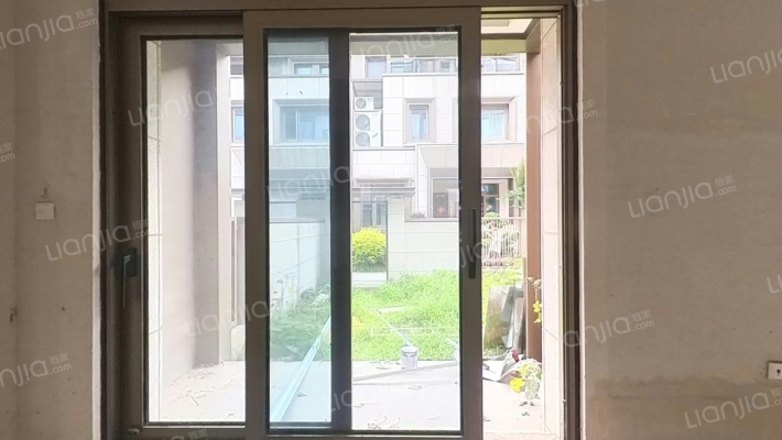 金地中梁西江雅苑二手房实景图