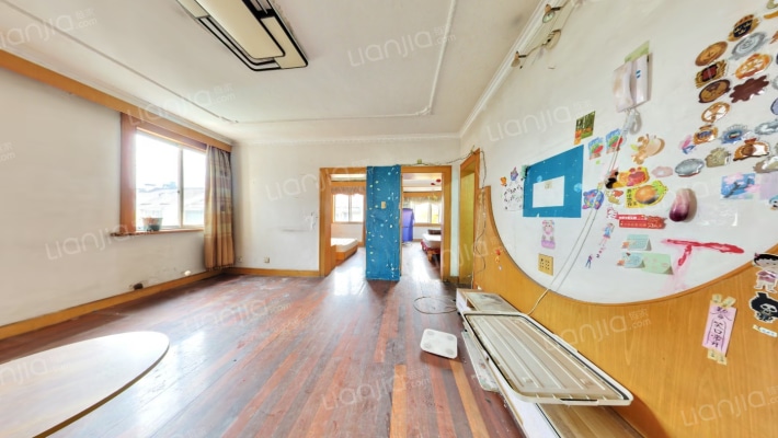信鸿花园北区二手房实景图