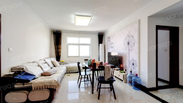 彩虹小区二手房实景图