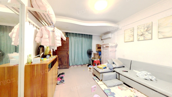 聚富花园二手房实景图