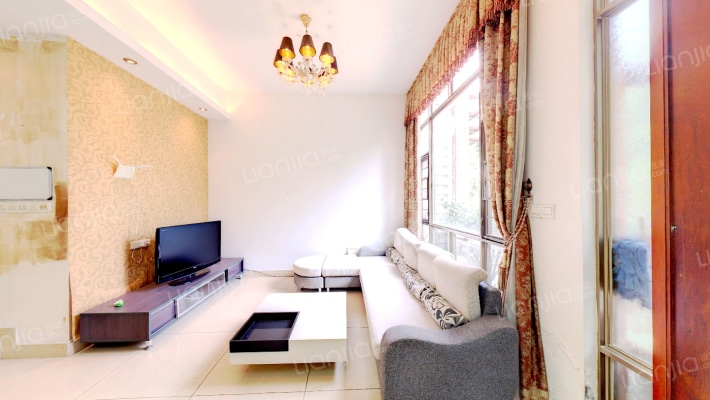 顺德碧桂园蓝天花语联排别墅区二手房实景图