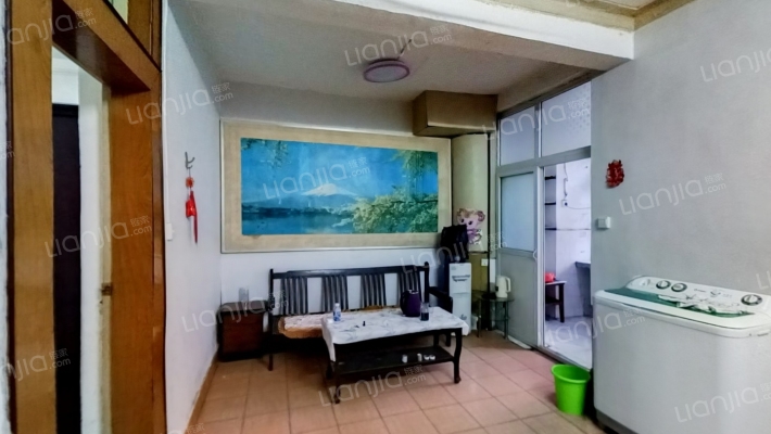 劳动路55号院二手房实景图