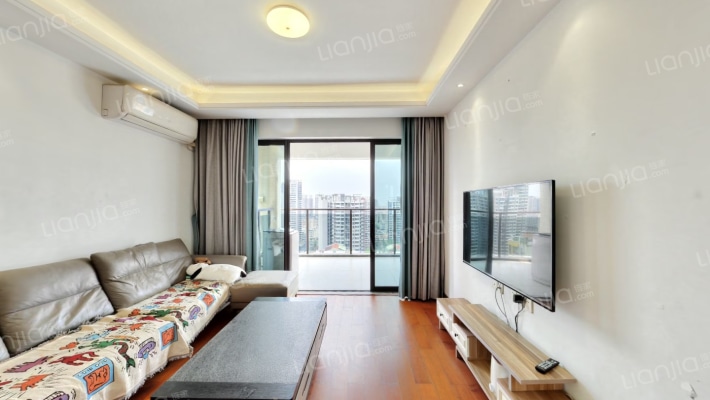 博达外滩二手房实景图