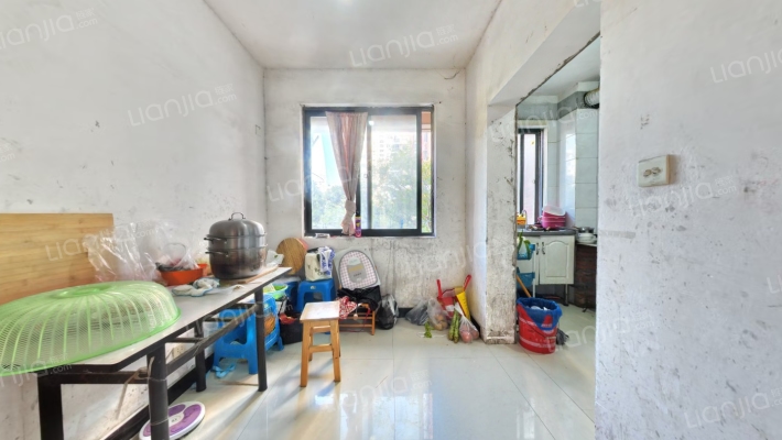 长远新村二手房实景图