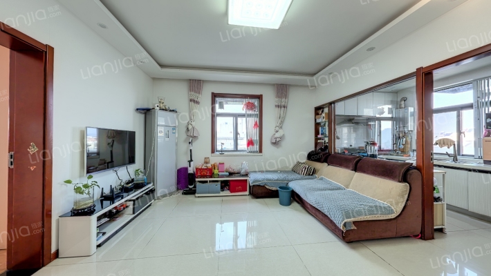 和燕路275号二手房实景图