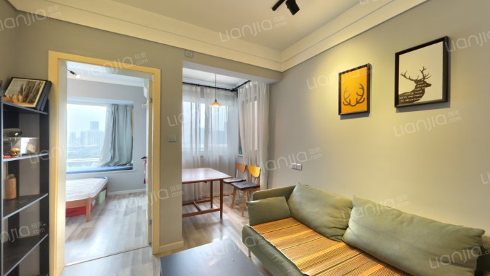 荣盛香榭兰庭二期二手房实景图