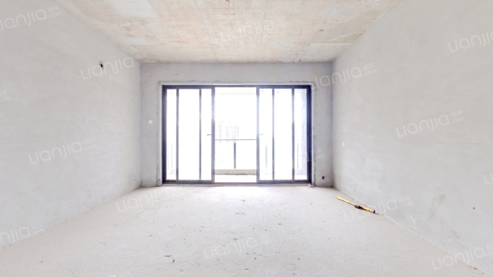 星河丹堤G区二手房实景图