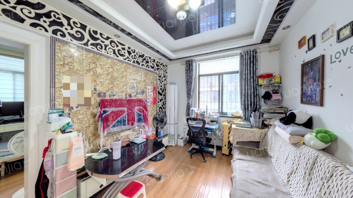 鸿翔巷二手房实景图