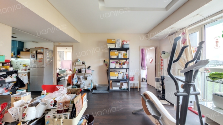 天作国际中心二手房实景图