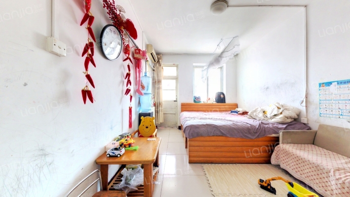 建工燕东苑二手房实景图