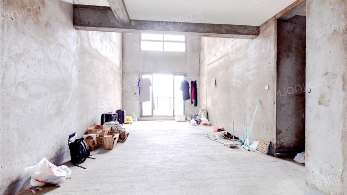 新钱门学府二手房实景图