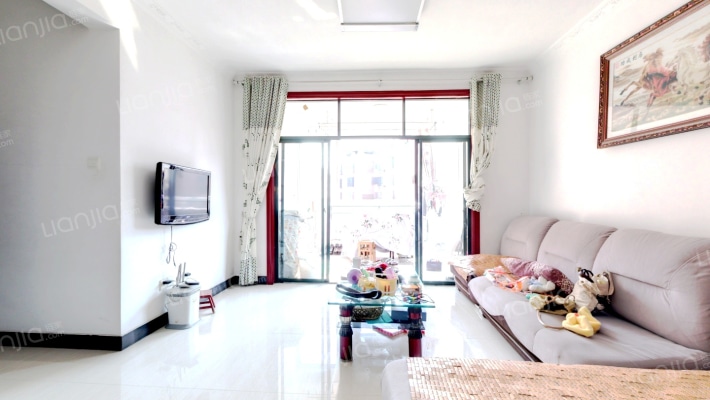 锦绣年华三期二手房实景图