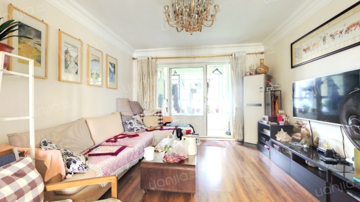 绿地泉景园一期二手房实景图