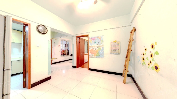 临江路8号二手房实景图