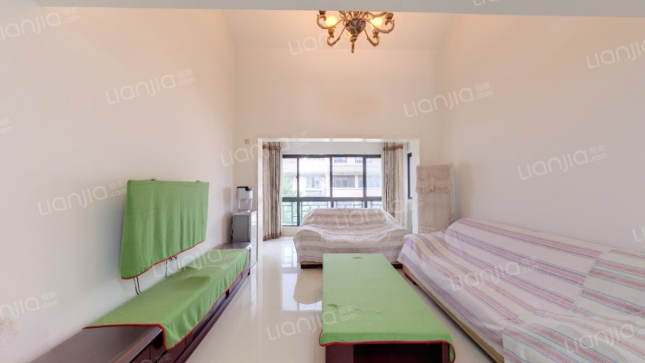 世纪豪苑二手房实景图