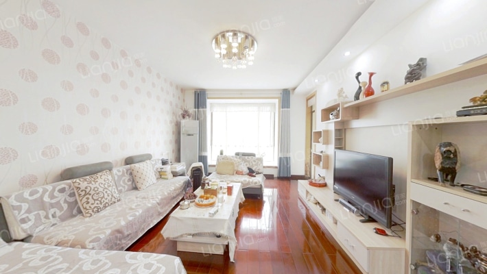 青山湖香溢花城一期二手房实景图