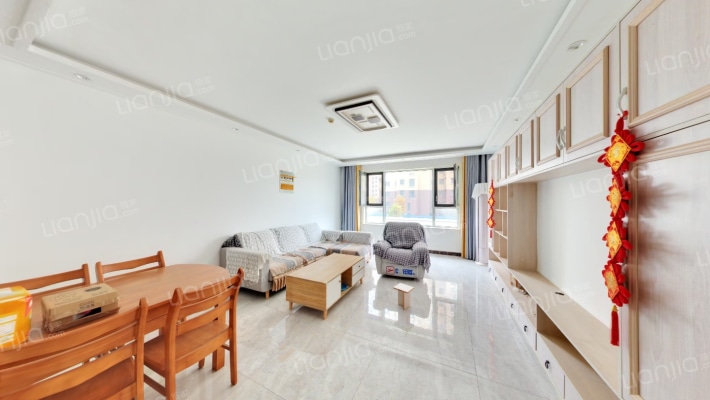 中和社区保利花园二手房实景图