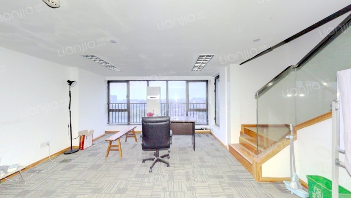 名力都会尚东二手房实景图