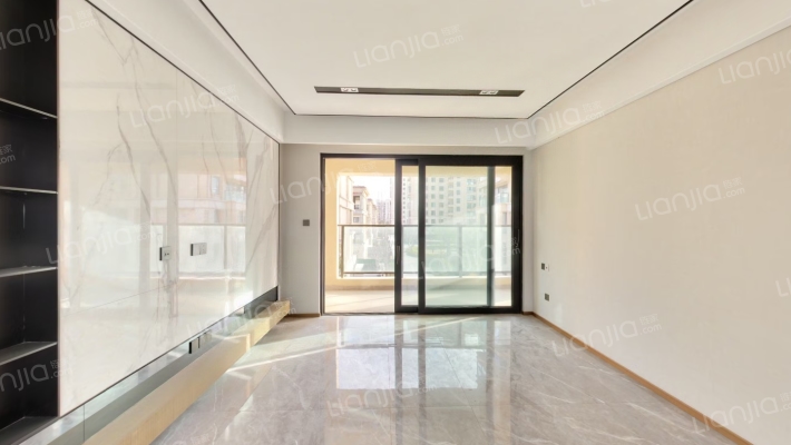 柳岸春风二手房实景图