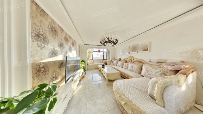 地恒托斯卡纳三期二手房实景图