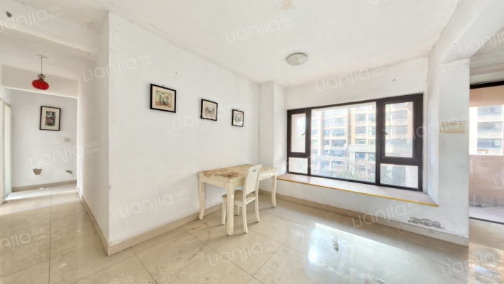 合景峰汇四期二手房实景图