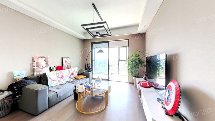 仁恒河滨花园二手房实景图